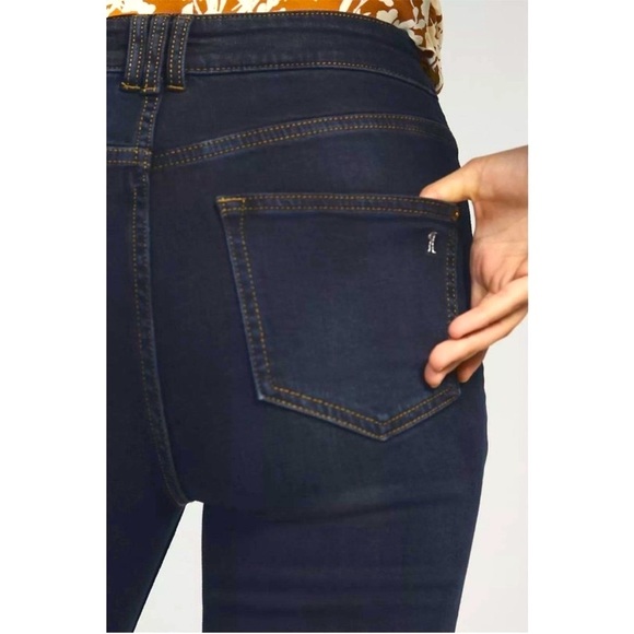 Anthropologie Pilcro The Icon Dark Wash High Rise Flare Jeans Patch Pocket 28 - Picture 6 of 15